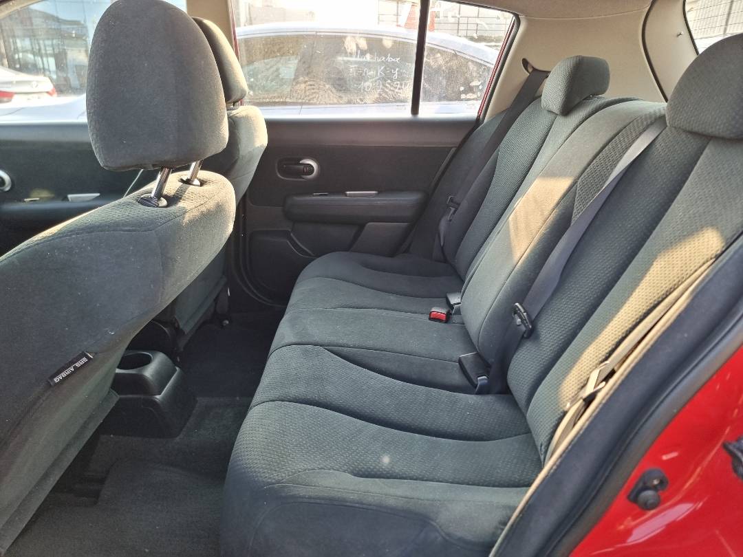 2010 NISSAN VERSA — 134132 Miles — Lot 215478 — Ind. 12 - Marhaba Auctions Used Cars - Image 6
