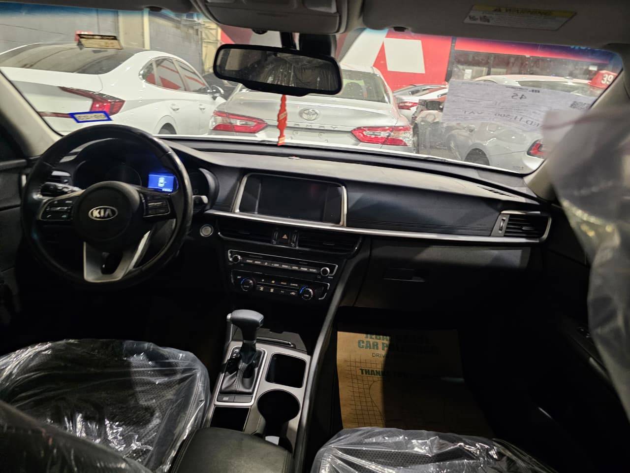 2019 KIA OPTIMA — 154010 Miles — Lot KG303667 — Main - Marhaba Auctions Used Cars - Image 8