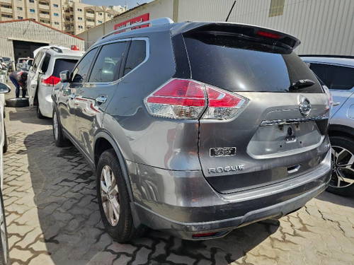 2015 NISSAN ROGUE for sale at Marhaba Auctions