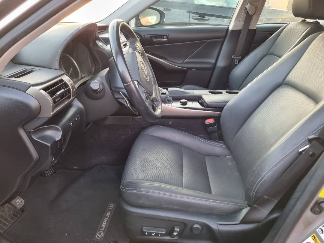 2014 LEXUS IS 250 — 118161 Miles — Lot 215487 — Ind. 12 - Marhaba Auctions Used Cars - Image 8