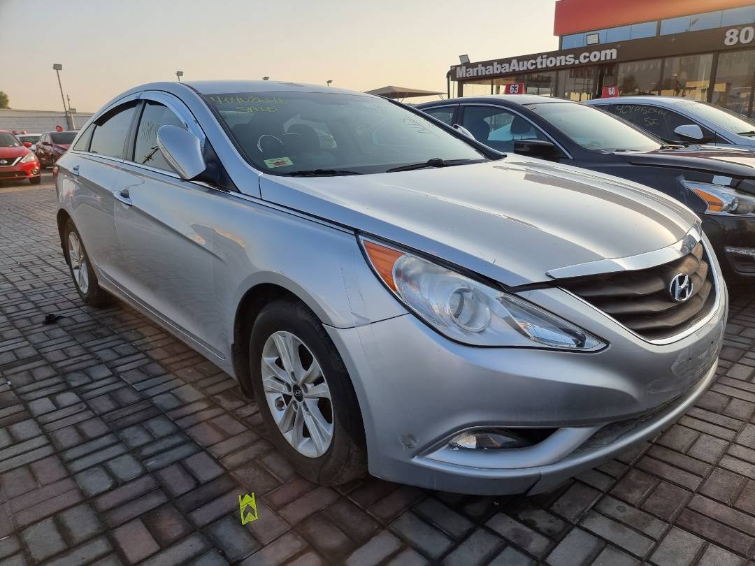 2013 HYUNDAI SONATA — 111692 Miles — Lot 125487 — Main - Marhaba Auctions Used Cars - Image 3