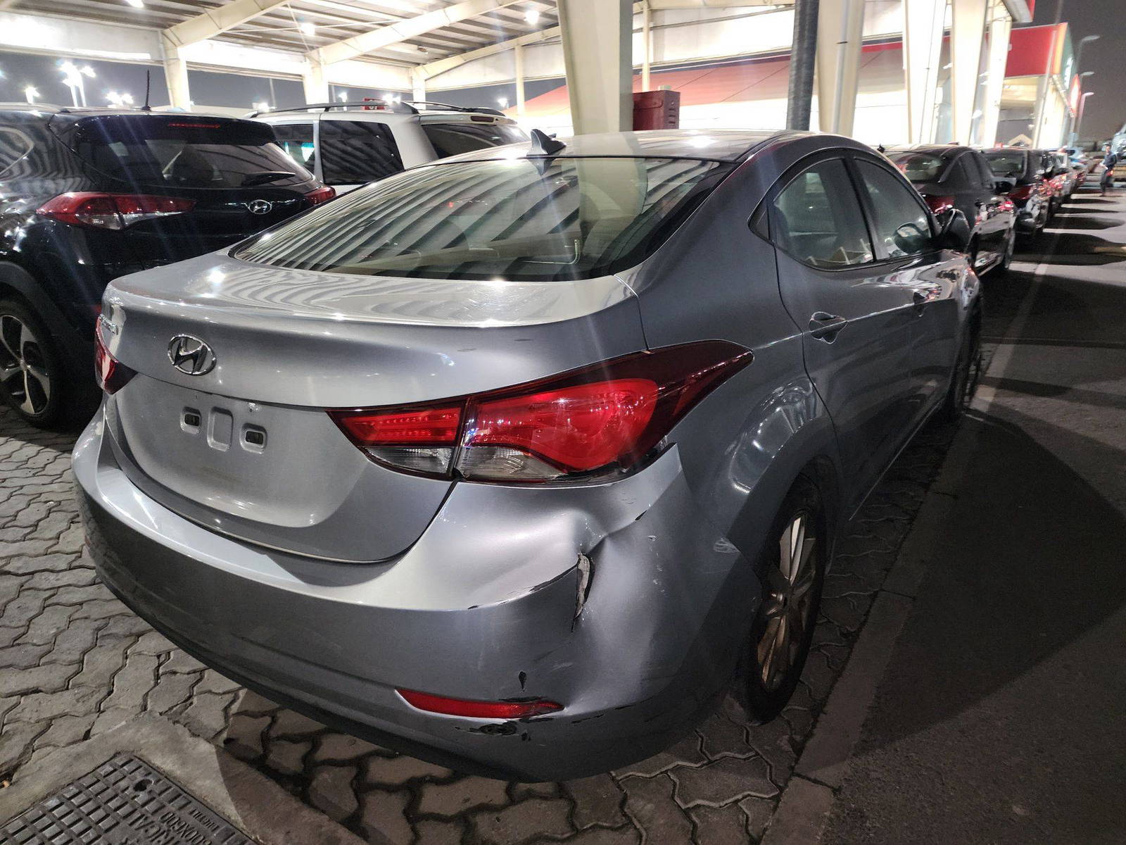 2015 HYUNDAI ELANTRA — 153110 Miles — Lot 80881513 - Marhaba Auctions Used Cars - Image 4
