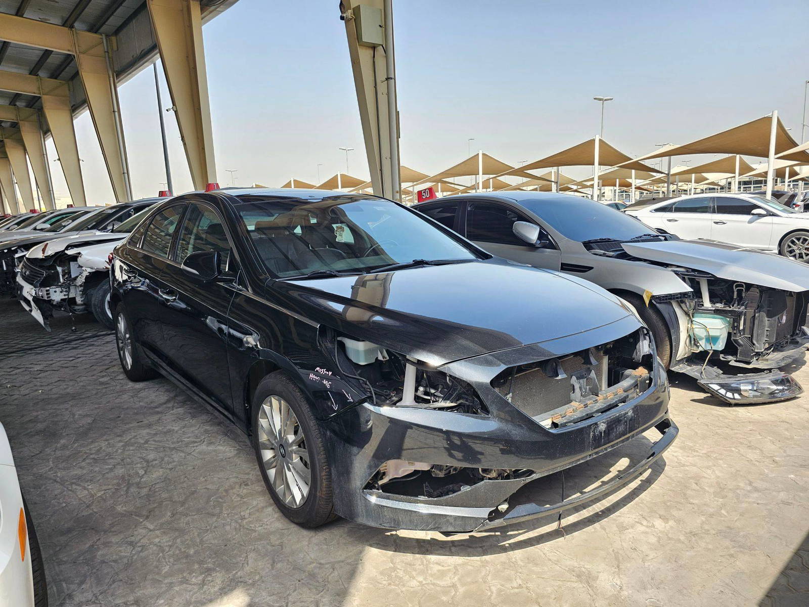 2015 HYUNDAI SONATA — 127934 KM — Lot 12233009 — Souq - Marhaba Auctions Used Cars - Image 4
