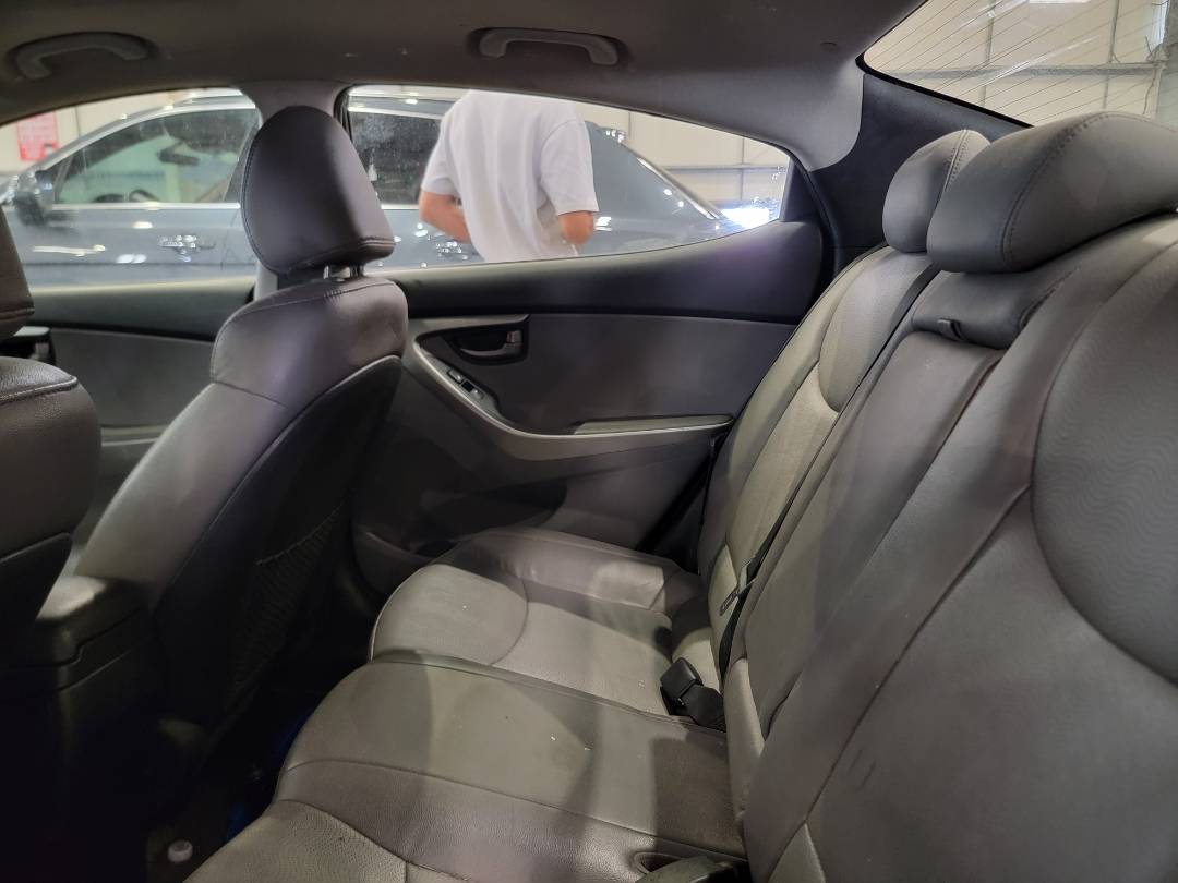 2012 HYUNDAI ELANTRA — 207473 Miles — Lot 127688 — Main - Marhaba Auctions Used Cars - Image 8