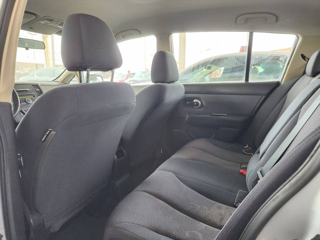 2009 NISSAN VERSA — 185174 Miles — Lot 39323985 — Souq - Marhaba Auctions Used Cars - Image 8