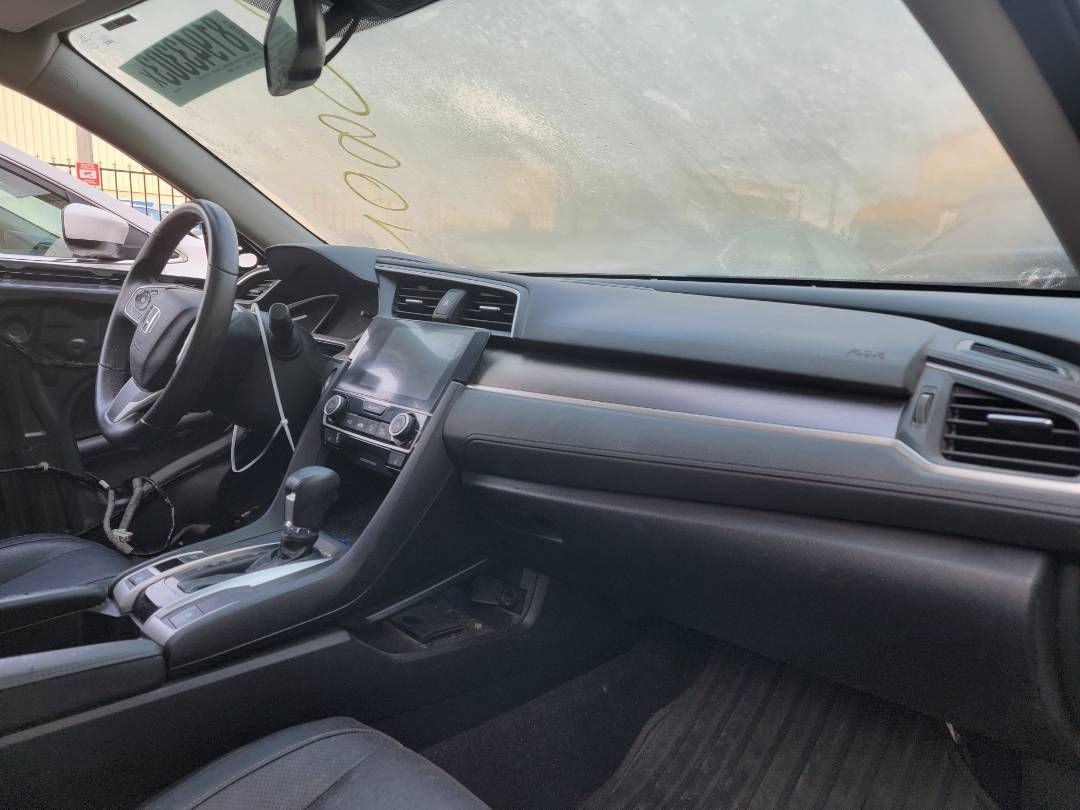 2018 HONDA CIVIC — 93 094 Miles — Lot X008017 - Marhaba Auctions Used Cars - Image 5