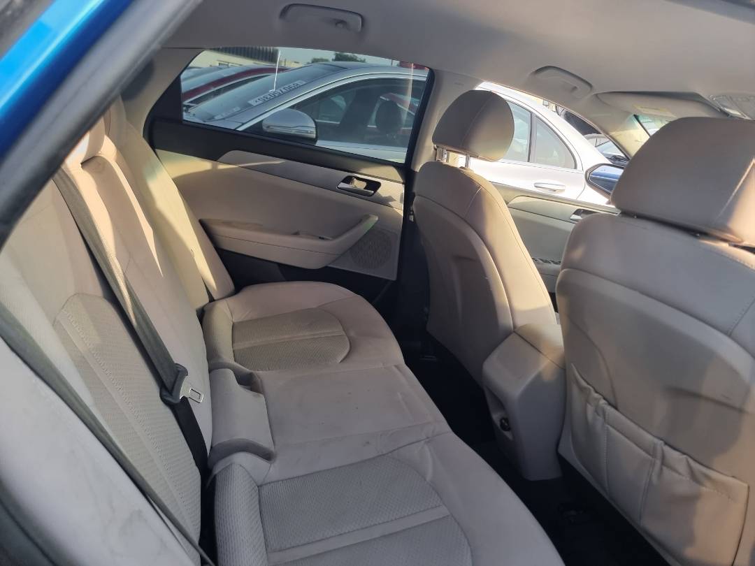 2018 HYUNDAI SONATA — 98200 Miles — Lot 64612374 — Souq - Marhaba Auctions Used Cars - Image 5