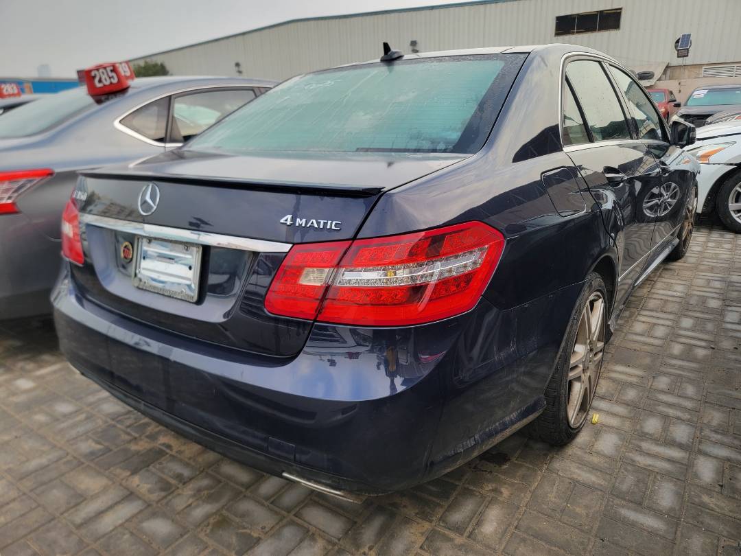 2011 MERCEDES BENZ E 350 — 207629 Miles — Lot 38233981 - Marhaba Auctions Used Cars - Image 4