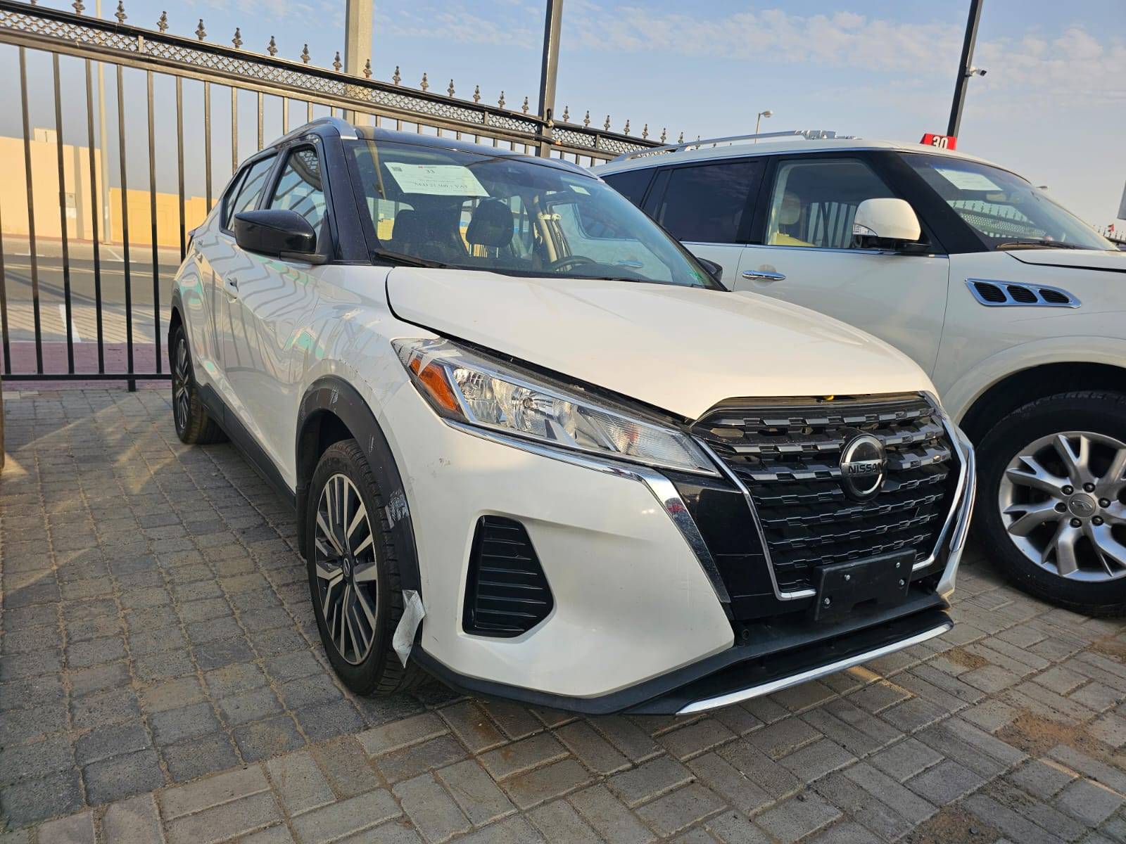 2021 NISSAN KICKS — 68482 Miles — Lot 43706939 - Marhaba Auctions Used Cars - Image 4