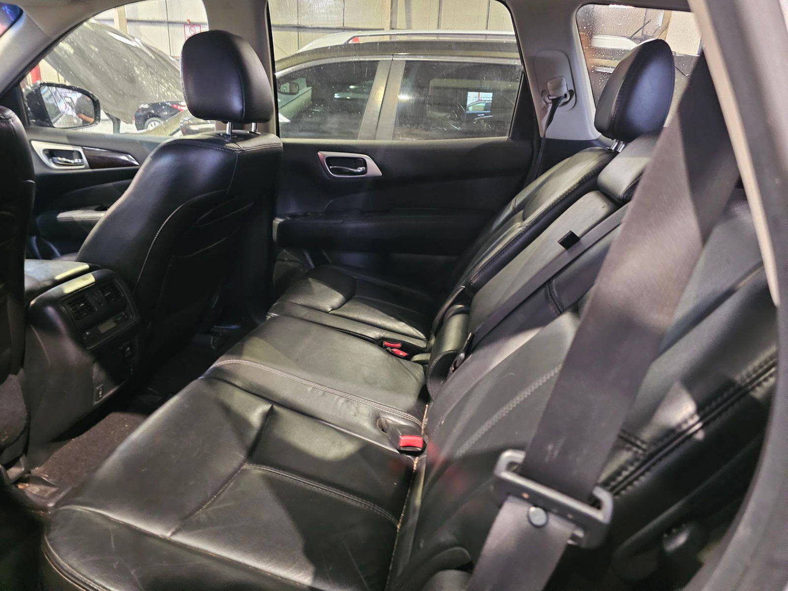 2013 NISSAN PATHFINDER — 200862 Miles — Lot DC678048 — Main - Marhaba Auctions Used Cars - Image 11