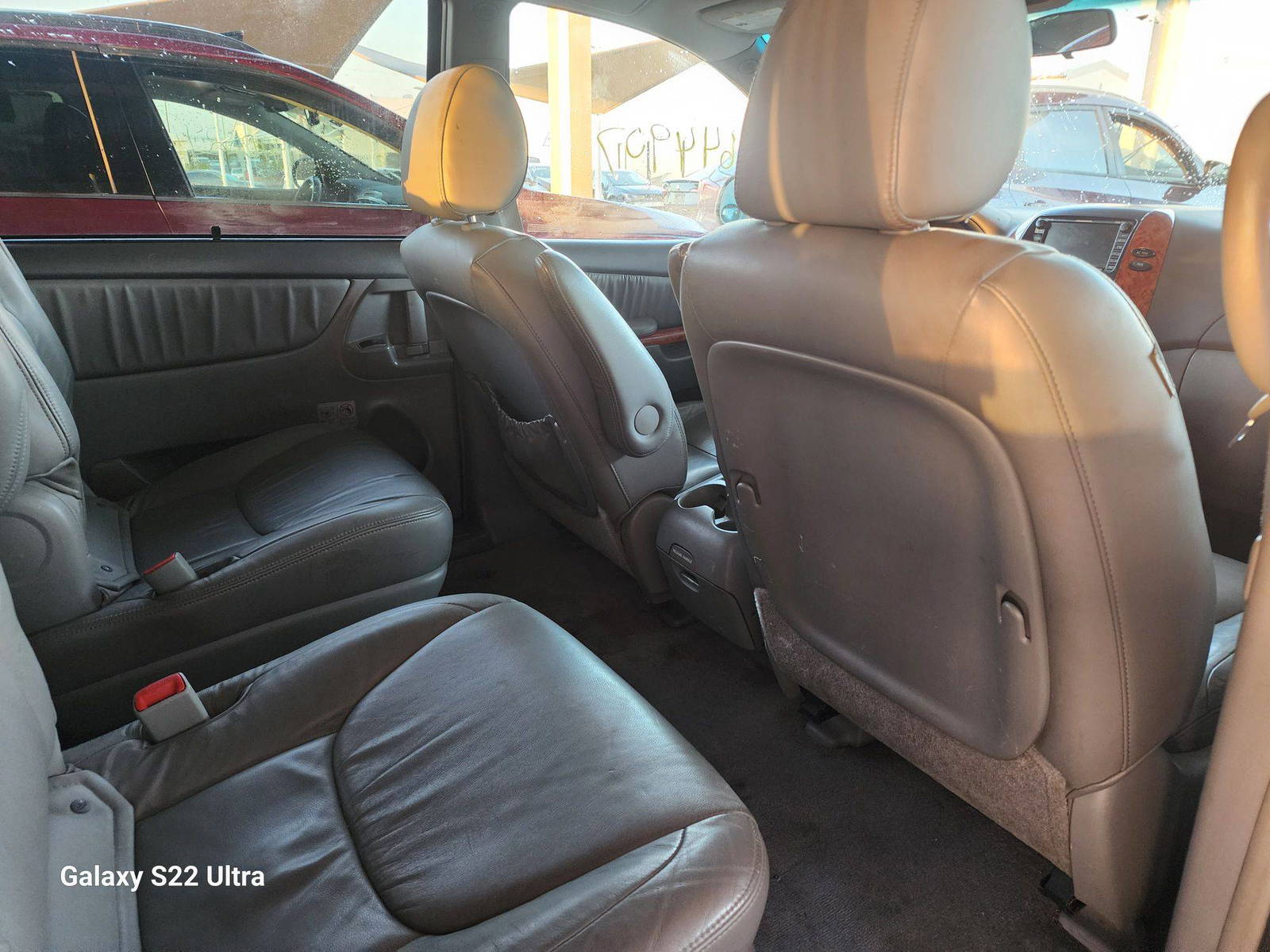 2010 TOYOTA SIENNA — 172241 Miles — Lot 38644907 - Marhaba Auctions Used Cars - Image 6