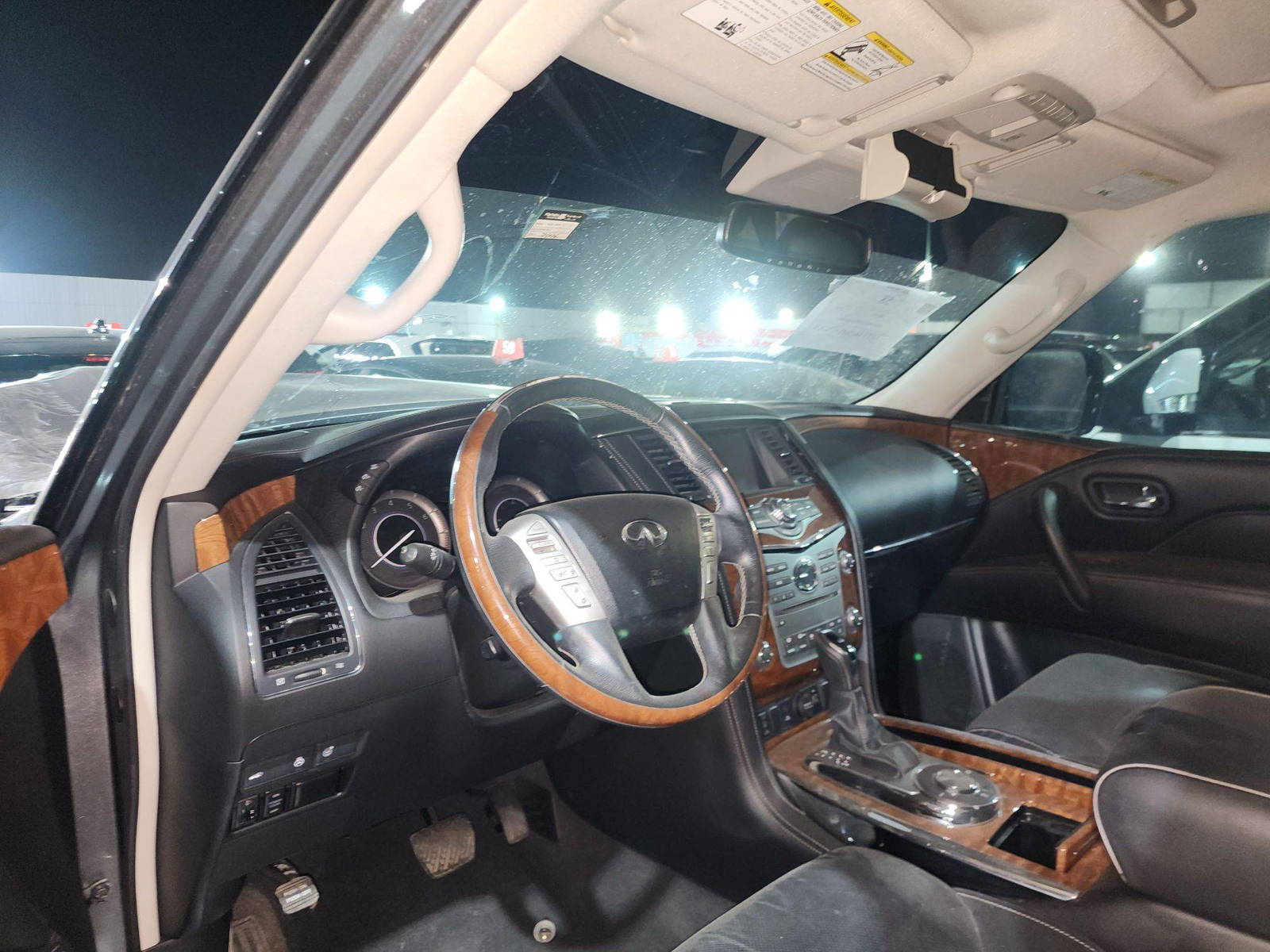 2019 INFINITI QX80 — 75016 Miles — Lot 687159 - Marhaba Auctions Used Cars - Image 9