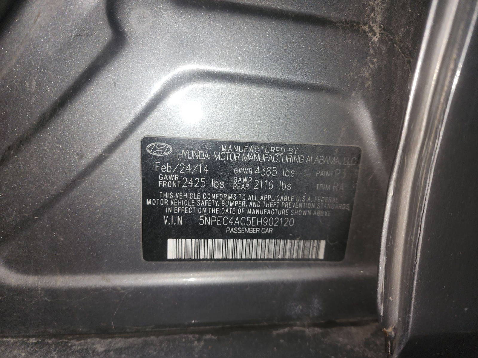 2014 HYUNDAI SONATA — 176598 Miles — Lot 38134602 — Souq - Marhaba Auctions Used Cars - Image 9