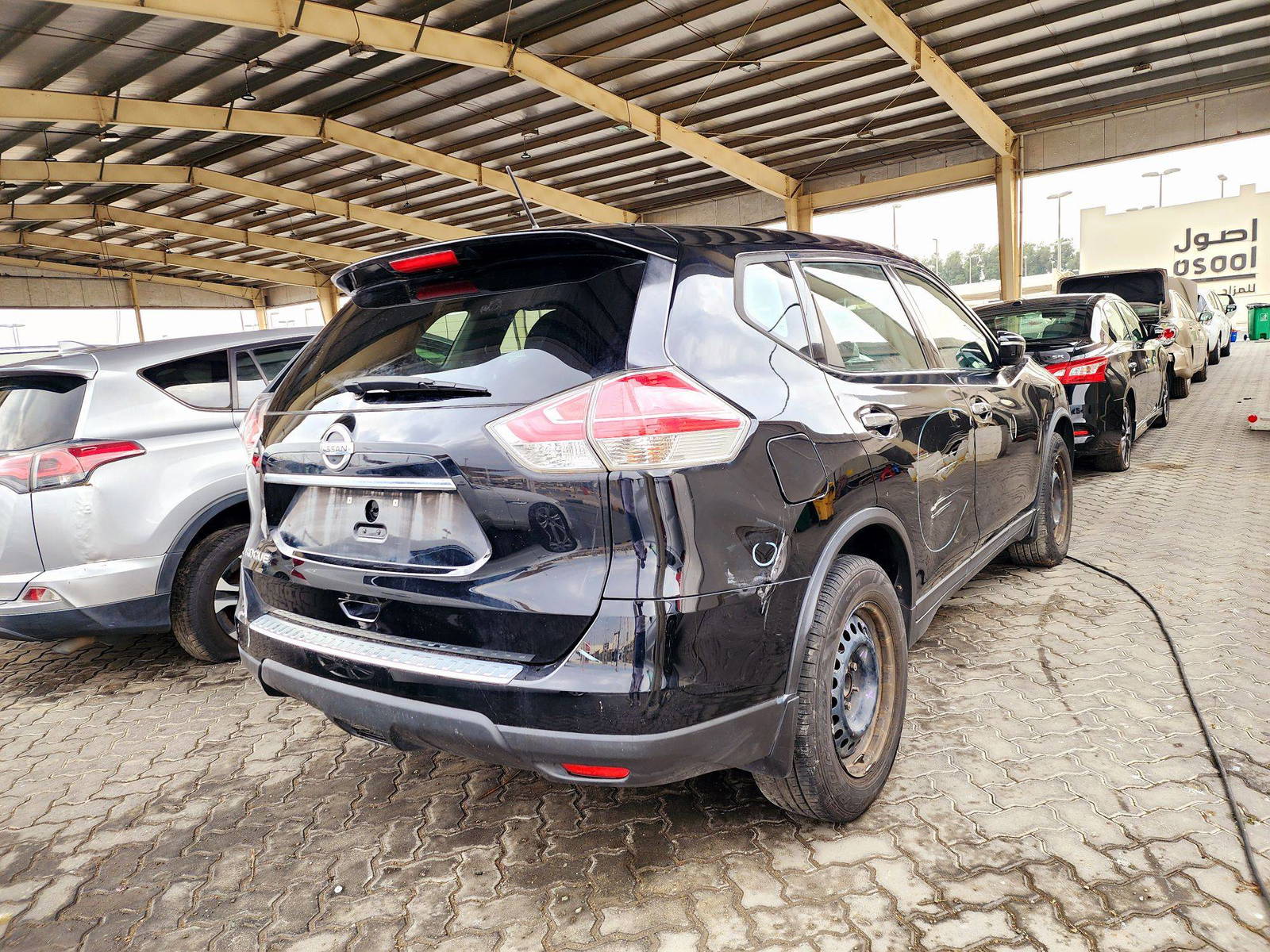 2015 NISSAN ROGUE — 191956 Miles — Lot 68552374 — Souq - Marhaba Auctions Used Cars - Image 3