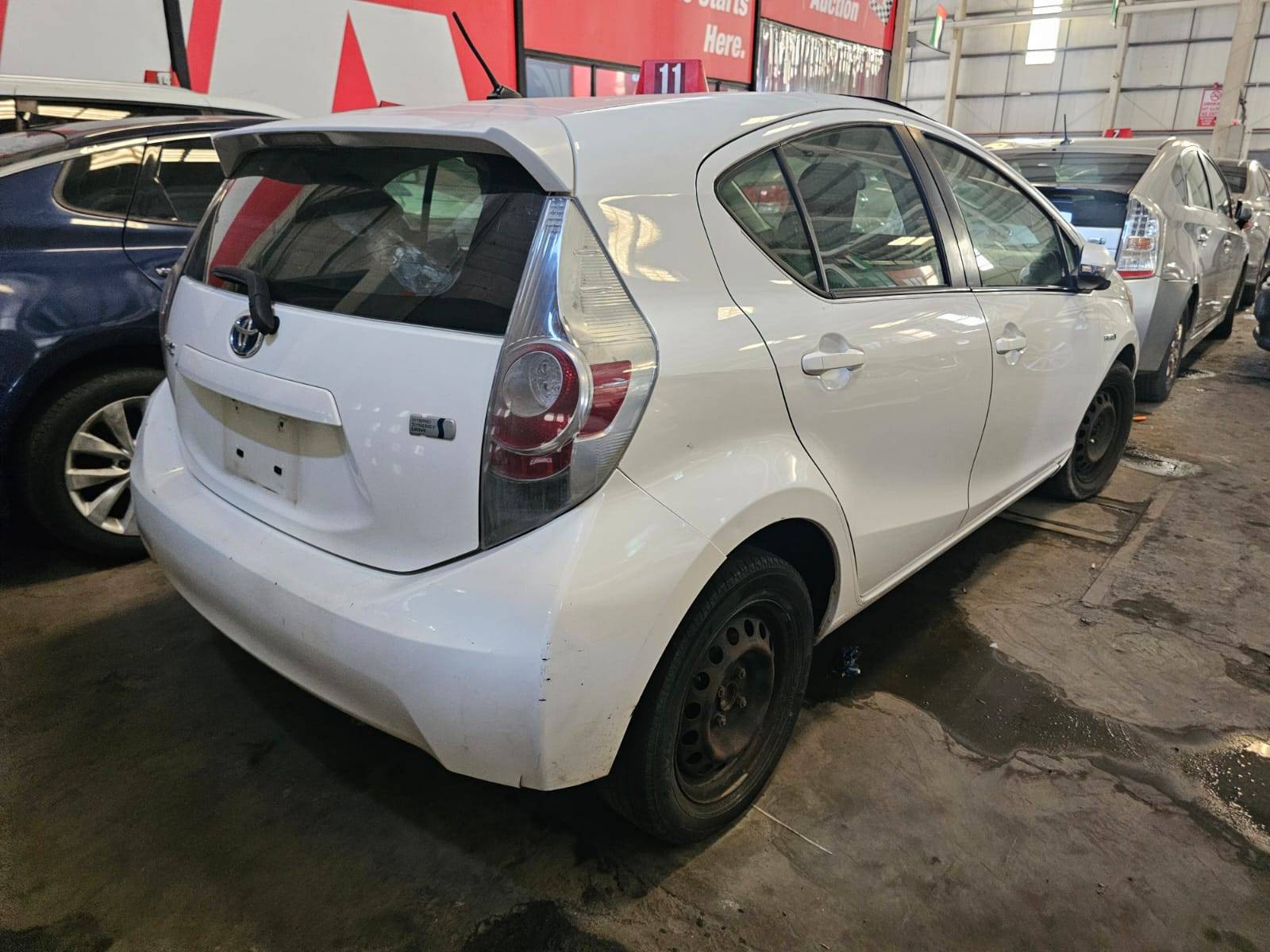 2014 TOYOTA PRIUS — 227112 Miles — Lot XE1065476 — Main - Marhaba Auctions Used Cars - Image 4
