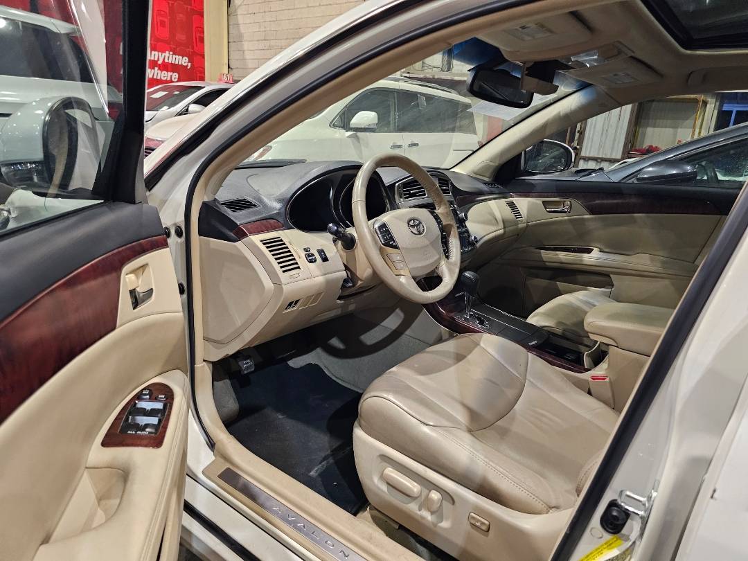 2011 TOYOTA AVALON — 118425 Miles — Lot U428566 — Souq - Marhaba Auctions Used Cars - Image 8