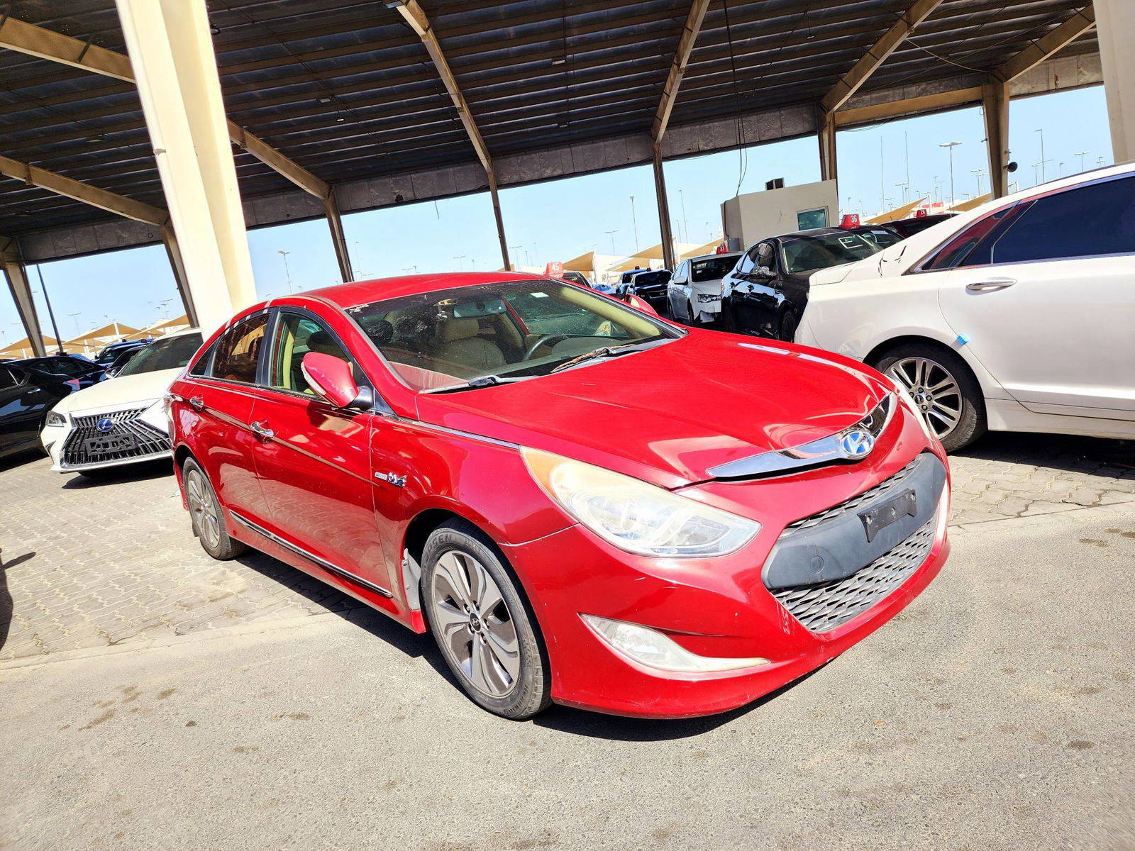 2013 HYUNDAI SONATA — 158215 Miles — Lot 4DA080436 — Souq - Marhaba Auctions Used Cars - Image 4
