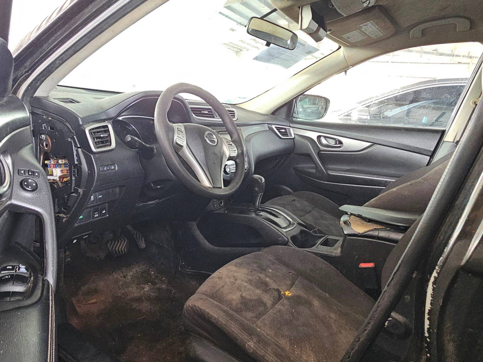 2016 NISSAN ROGUE — 155768 Miles — Lot GP638672 — Souq - Marhaba Auctions Used Cars - Image 7