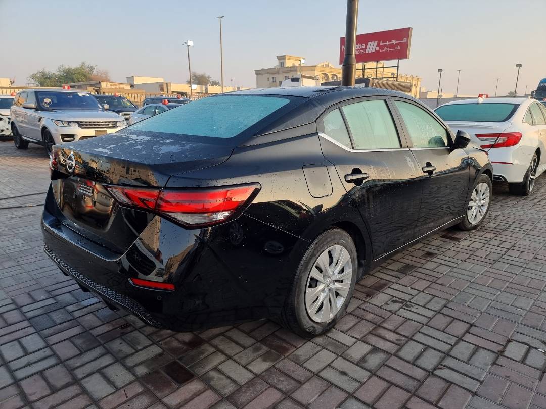 2020 NISSAN SENTRA — 52047 KM — Lot 215478 — Ind. 12 - Marhaba Auctions Used Cars - Image 5