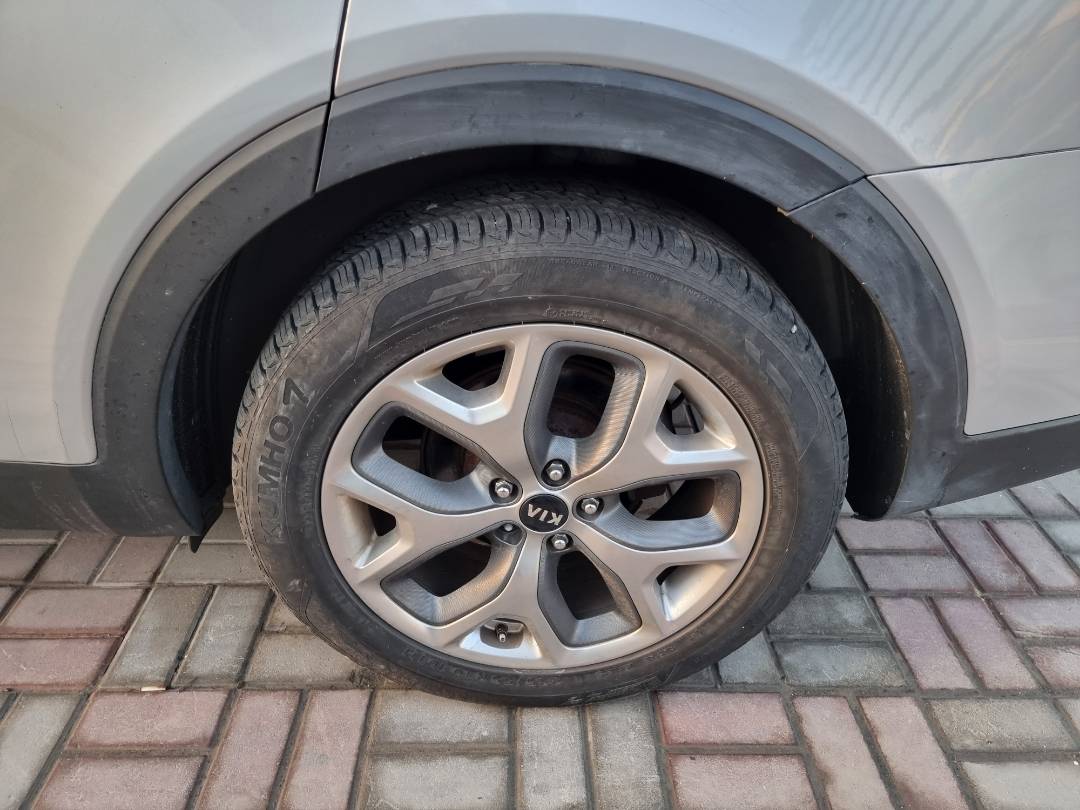 2019 KIA SORENTO — 63187 Miles — Lot 215487 — Ind. 12 - Marhaba Auctions Used Cars - Image 12