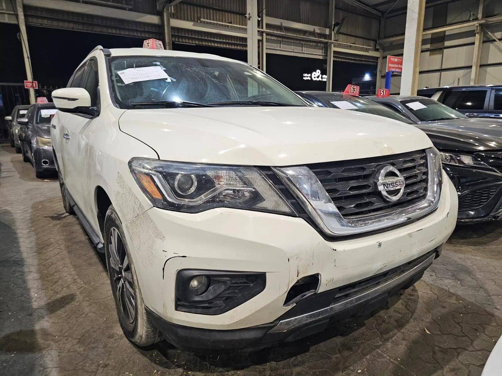 2017 NISSAN PATHFINDER — 179997 Miles — Lot HC645894 — Souq - Marhaba Auctions Used Cars - Image 4