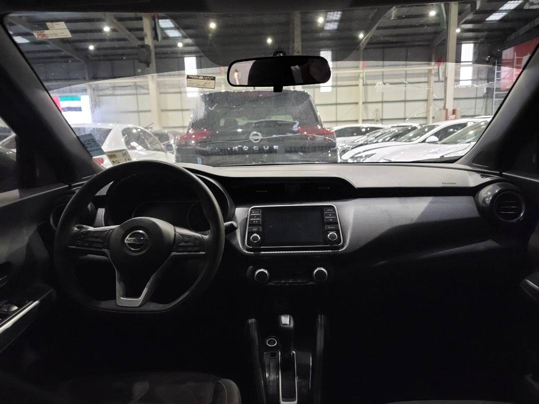 2019 NISSAN KICKS — 69384 Miles — Lot L511657 — Main - Marhaba Auctions Used Cars - Image 8