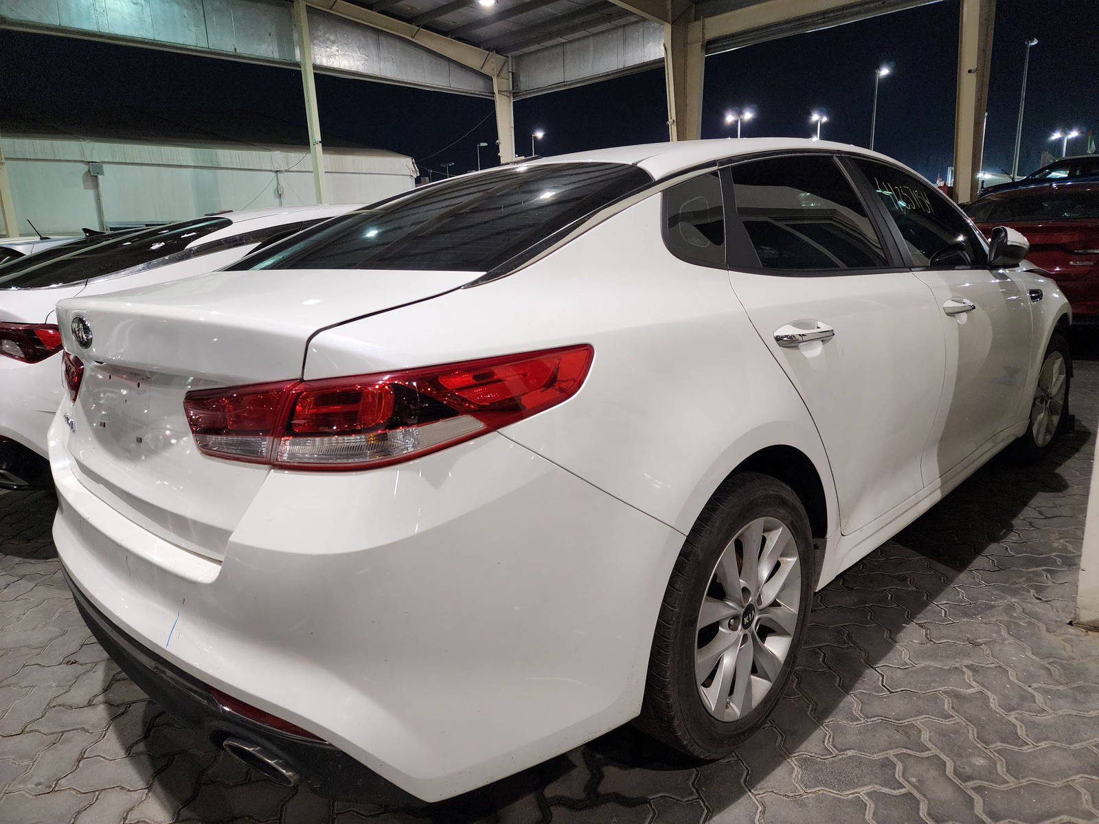 2016 KIA OPTIMA — 102743 Miles — Lot 41257154 — Souq - Marhaba Auctions Used Cars - Image 3