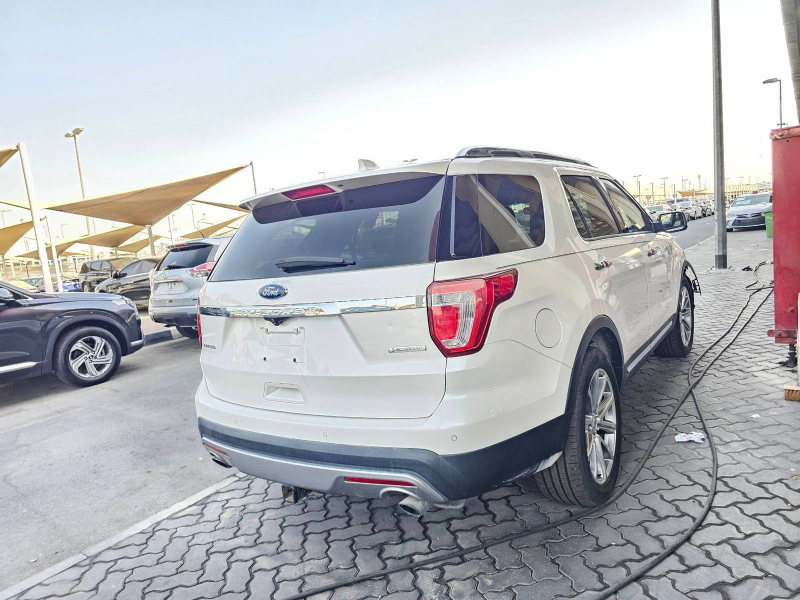 2017 FORD EXPLORER — 129620 Miles — Lot HGD62343 — Souq - Marhaba Auctions Used Cars - Image 3
