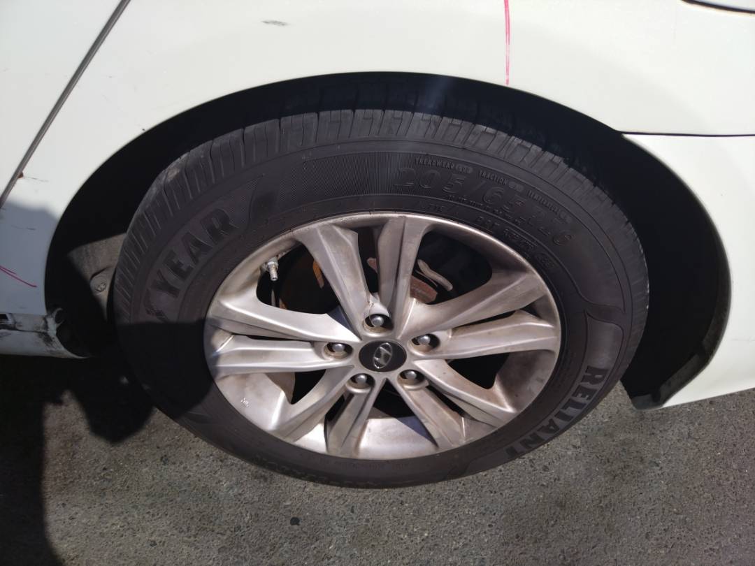 2011 HYUNDAI SONATA — 225703 Miles — Lot 72743013 - Marhaba Auctions Used Cars - Image 6