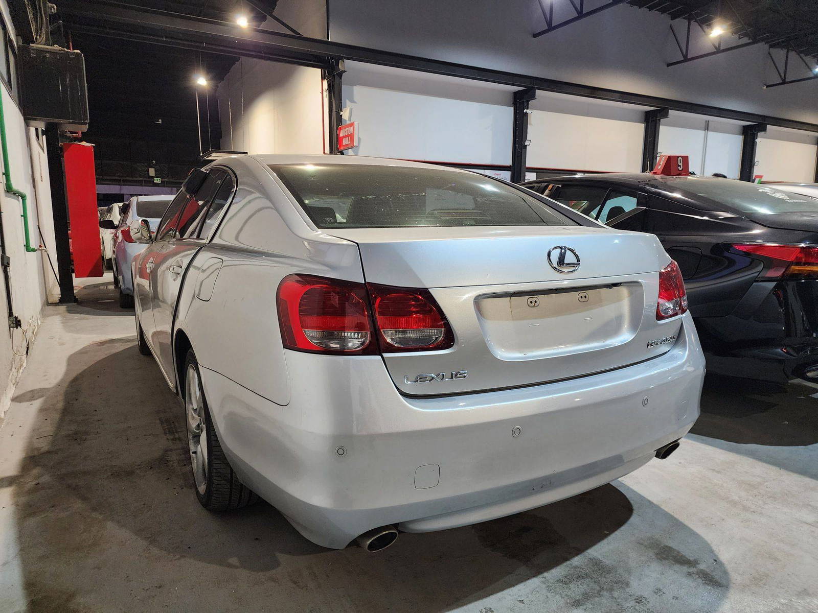 2008 LEXUS GS460 — 140341 KM — Lot 002323 — Main - Marhaba Auctions Used Cars - Image 3