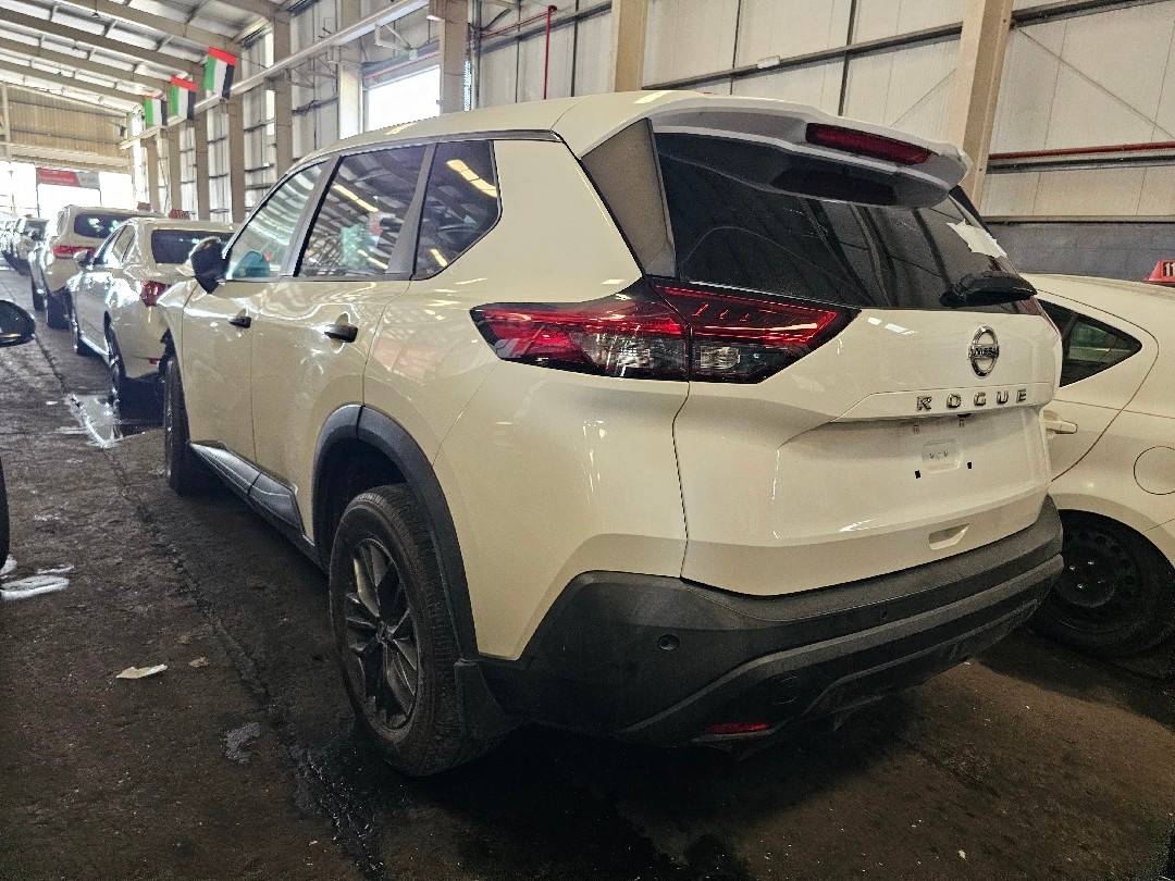 NISSAN ROGUE