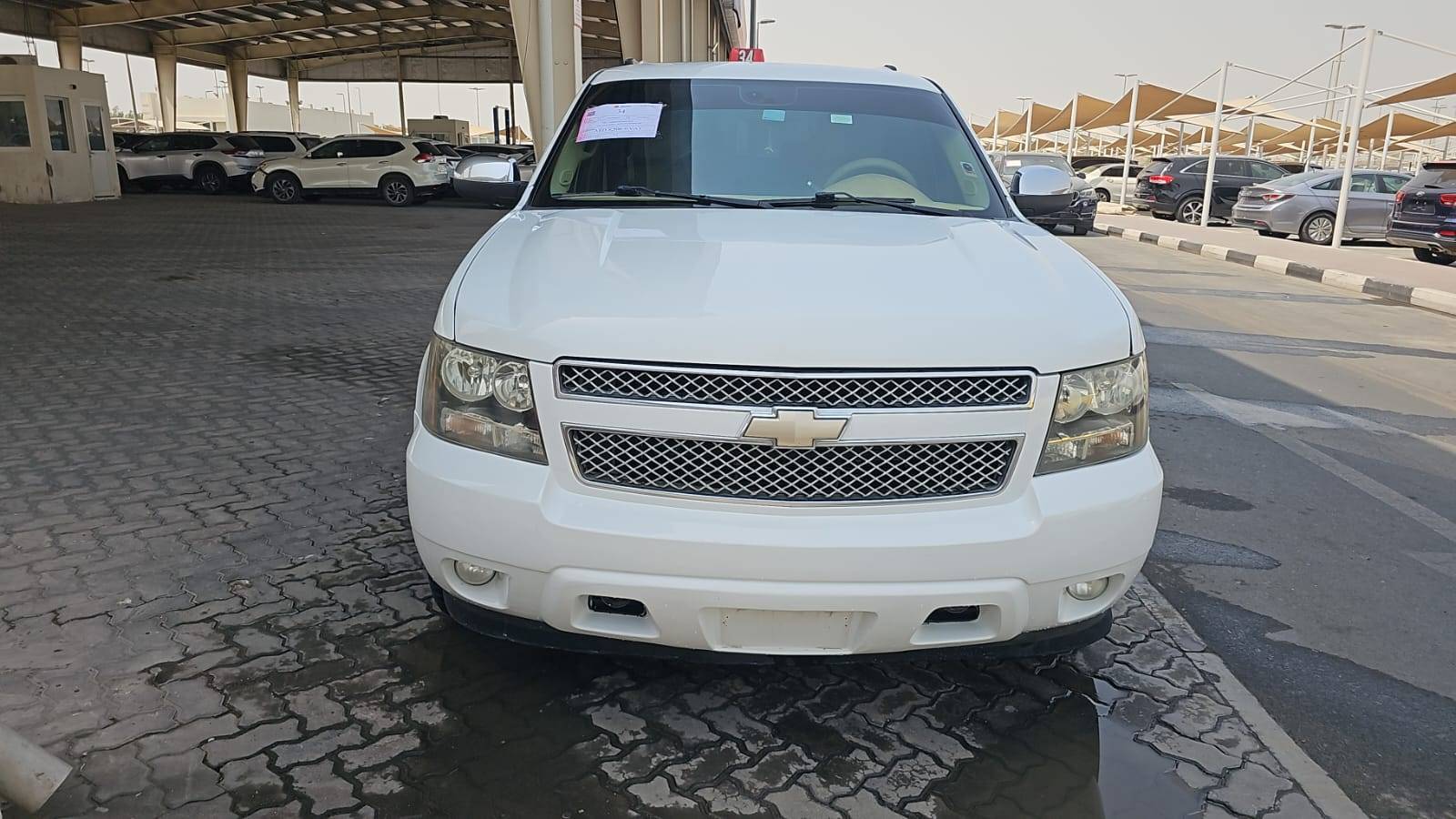 2009 CHEVROLET SUBURBAN — 398445 KM — Lot 6369J112954 — Souq - Marhaba Auctions Used Cars - Image 3