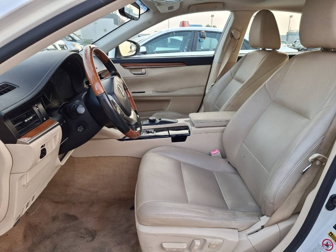 2013 LEXUS ES 300H — 162753 Miles — Lot D2013023 — Ind. 12 - Marhaba Auctions Used Cars - Image 6