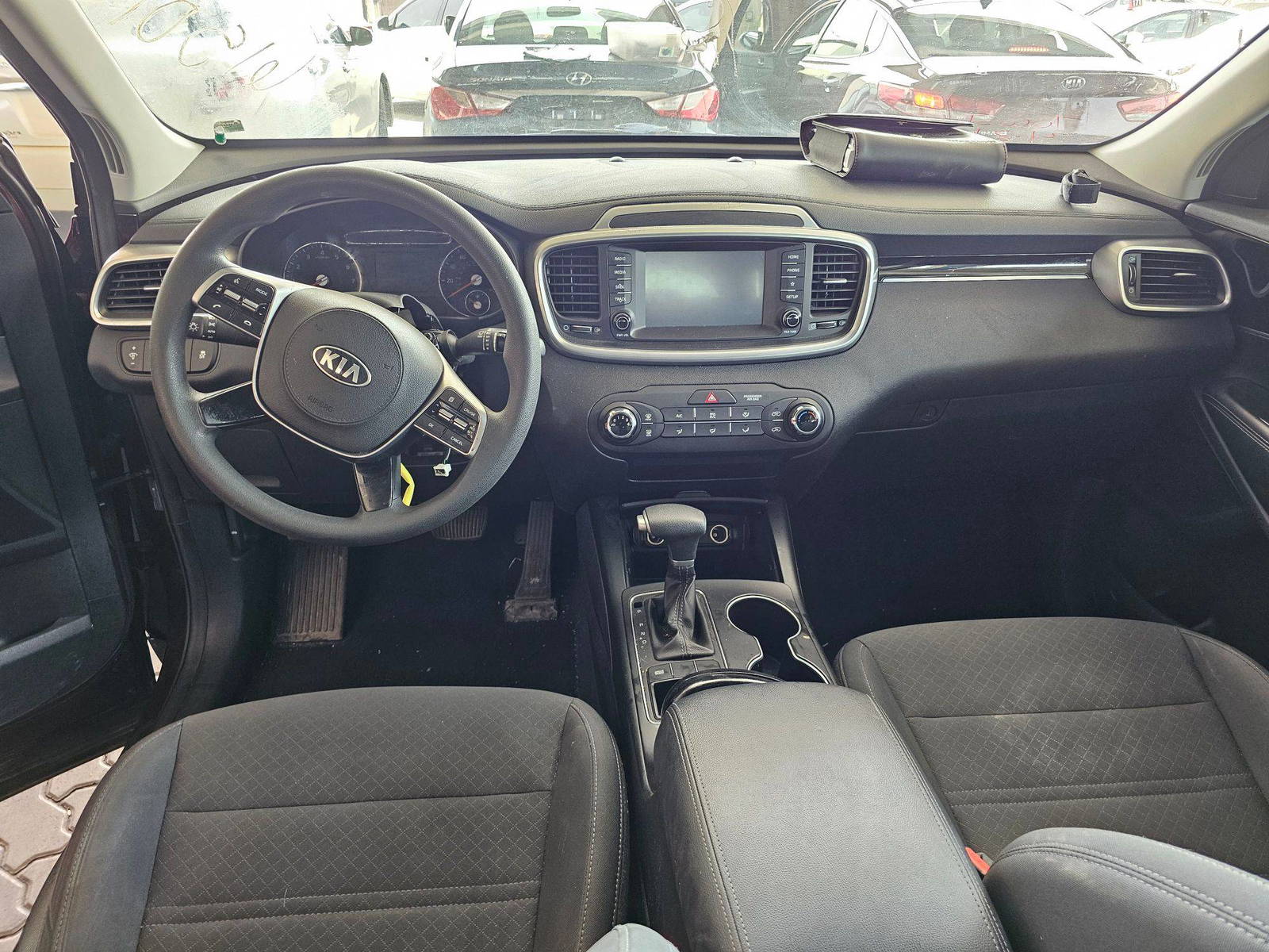 2020 KIA SORENTO — 52642 Miles — Lot LG615016 — Souq - Marhaba Auctions Used Cars - Image 7