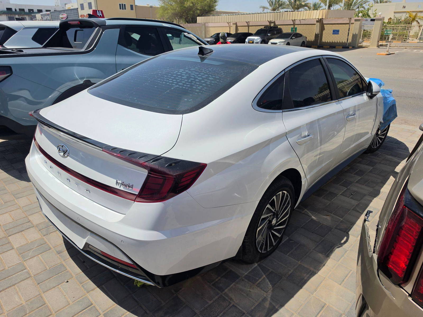 HYUNDAI SONATA 2021 - Marhaba Auction Used Cars - Image 4