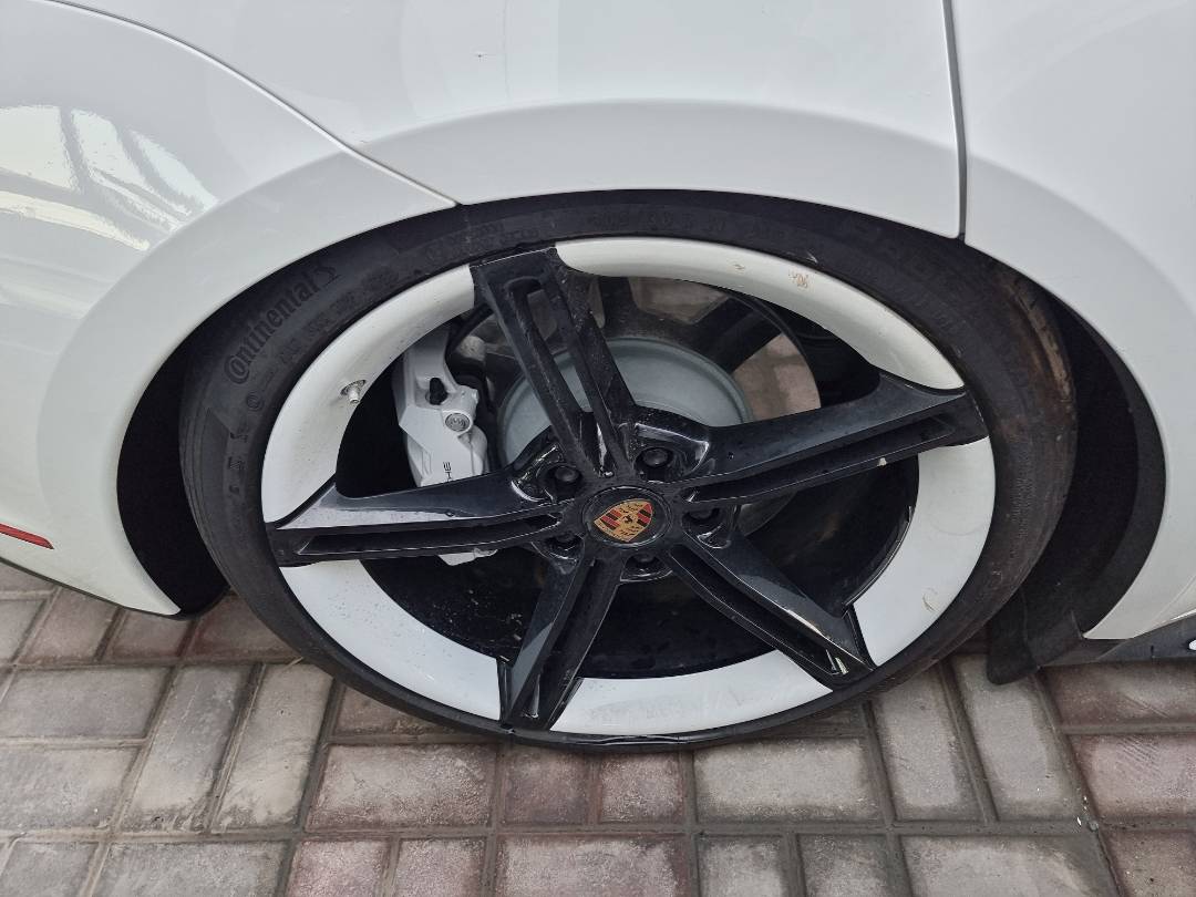 PORSCHE TAYCAN 2021 - Marhaba Auction Used Cars - Image 13