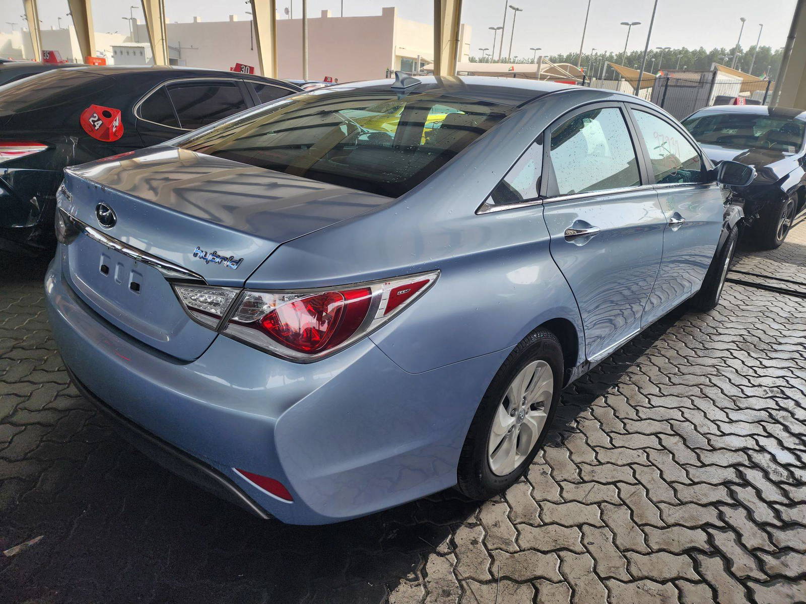 2013 HYUNDAI SONATA — 191550 Miles — Lot 37597939 - Marhaba Auctions Used Cars - Image 4