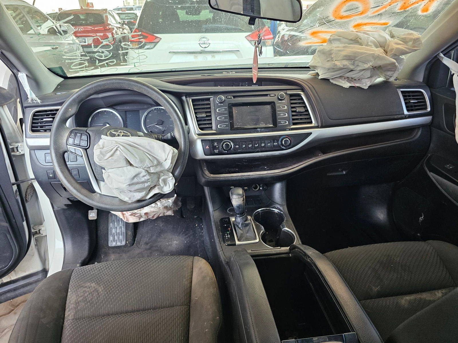 2019 TOYOTA HIGHLANDER — 109725 Miles — Lot FH8KS048464 — Souq - Marhaba Auctions Used Cars - Image 7