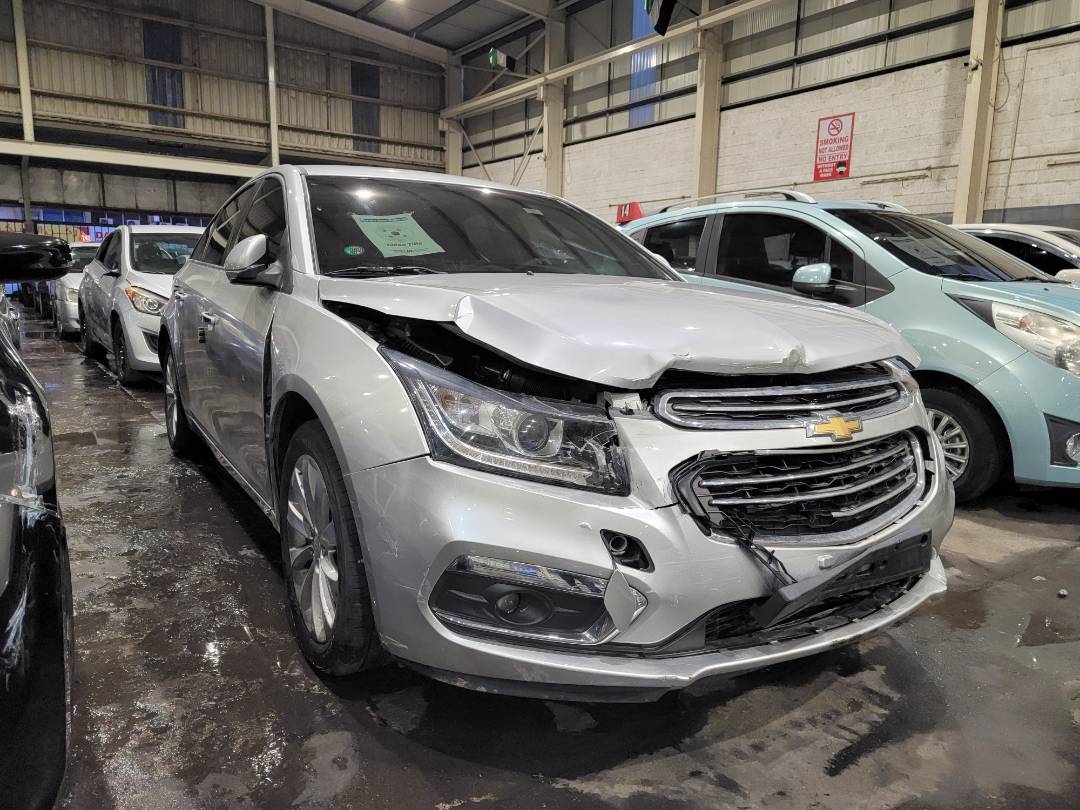 2016 CHEVROLET CRUIZE — 58545 KM — Lot GK322505 — Main - Marhaba Auctions Used Cars - Image 4