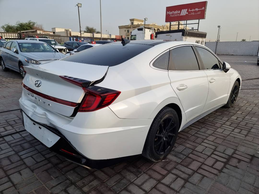 2020 HYUNDAI SONATA — 87411 Miles — Lot 125487 — Ind. 12 - Marhaba Auctions Used Cars - Image 4