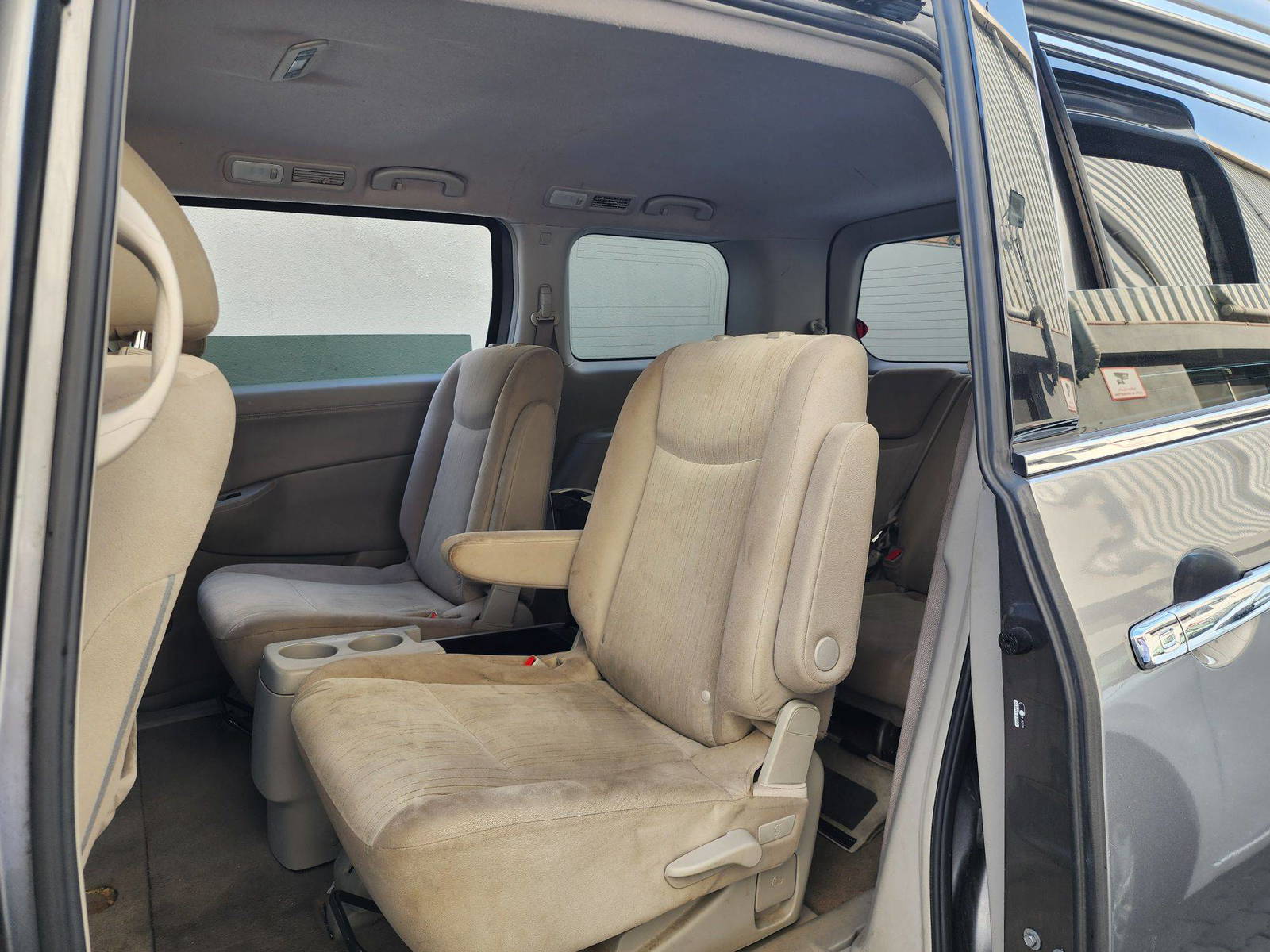 2017 NISSAN QUEST — 168027 Miles — Lot 41082481 — Al Quoz - Marhaba Auctions Used Cars - Image 7