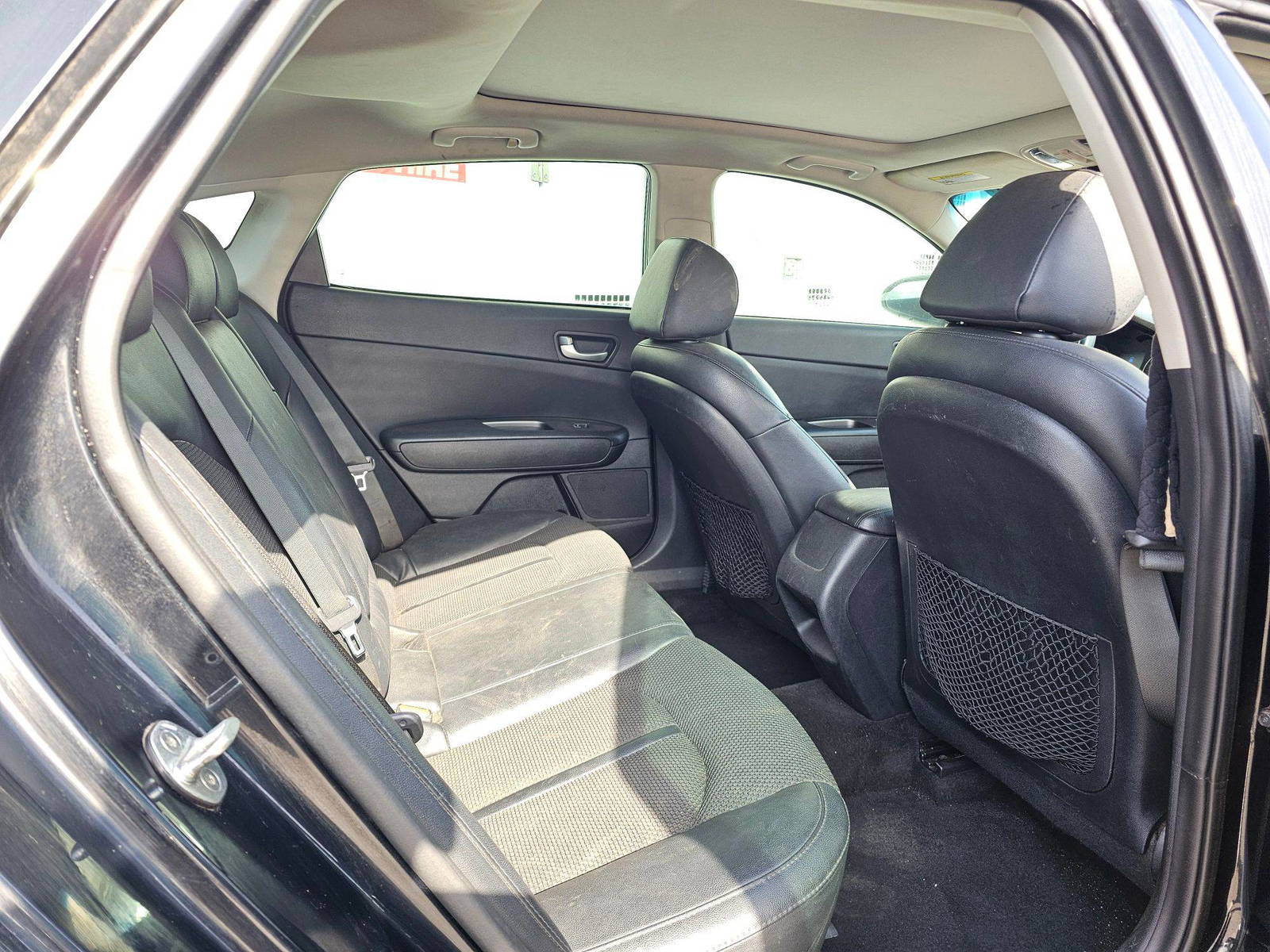 2019 KIA OPTIMA — 138118 Miles — Lot G372672 — Souq - Marhaba Auctions Used Cars - Image 7