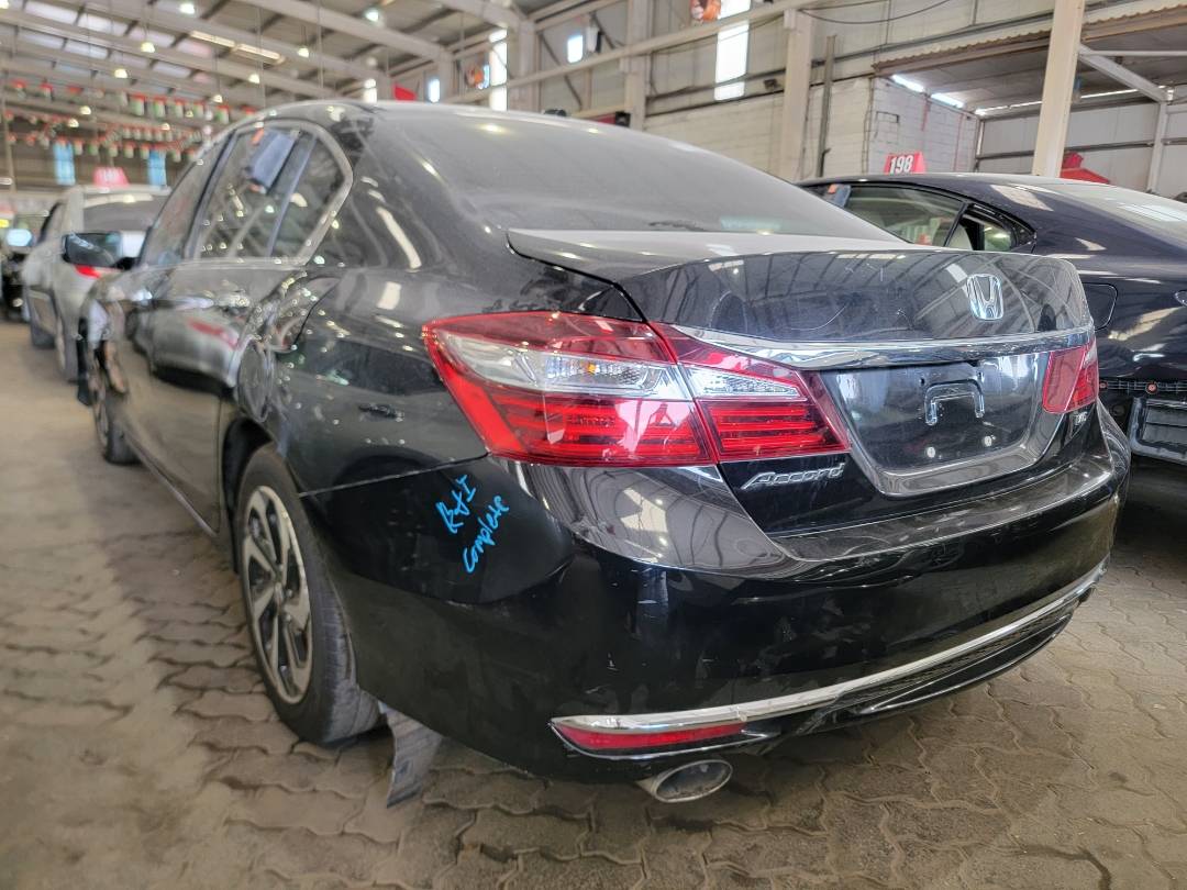 2016 HONDA ACCORD — 161592 Miles — Lot 72773194 — Main - Marhaba Auctions Used Cars - Image 5