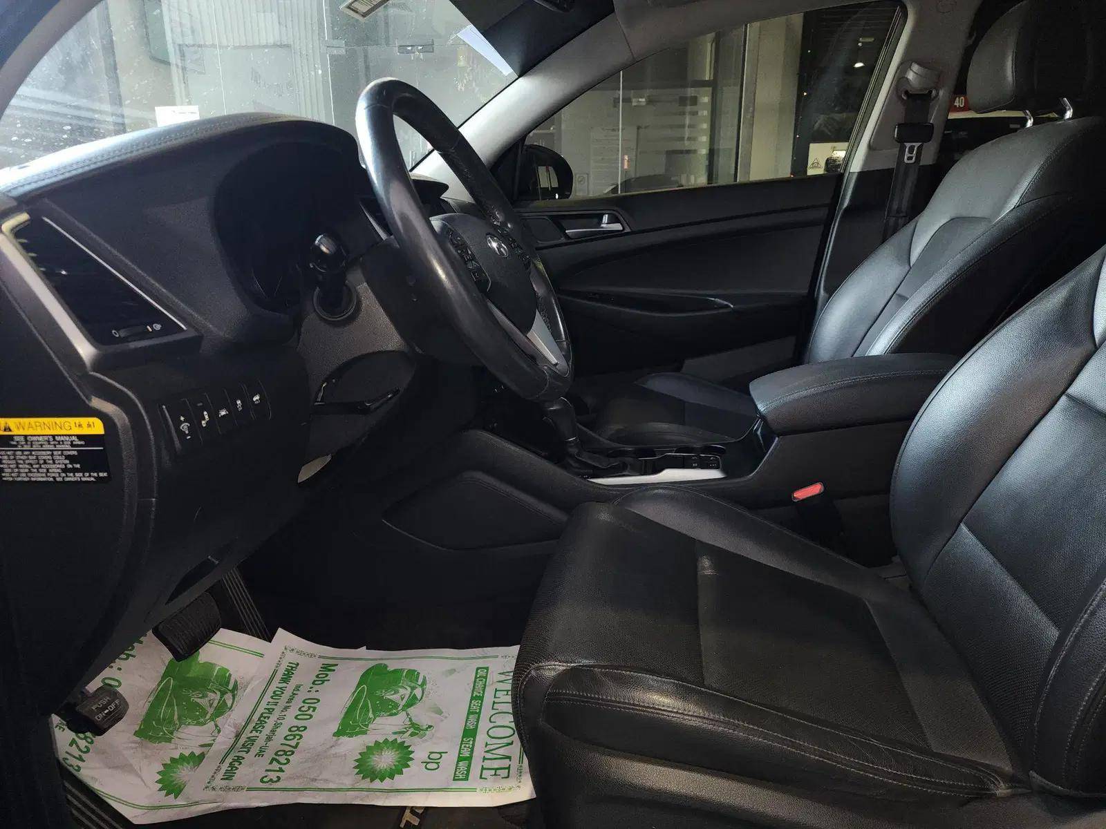 2017 HYUNDAI TUCSON — 107232 Miles — Lot 317777 — Al Quoz - Marhaba Auctions Used Cars - Image 9