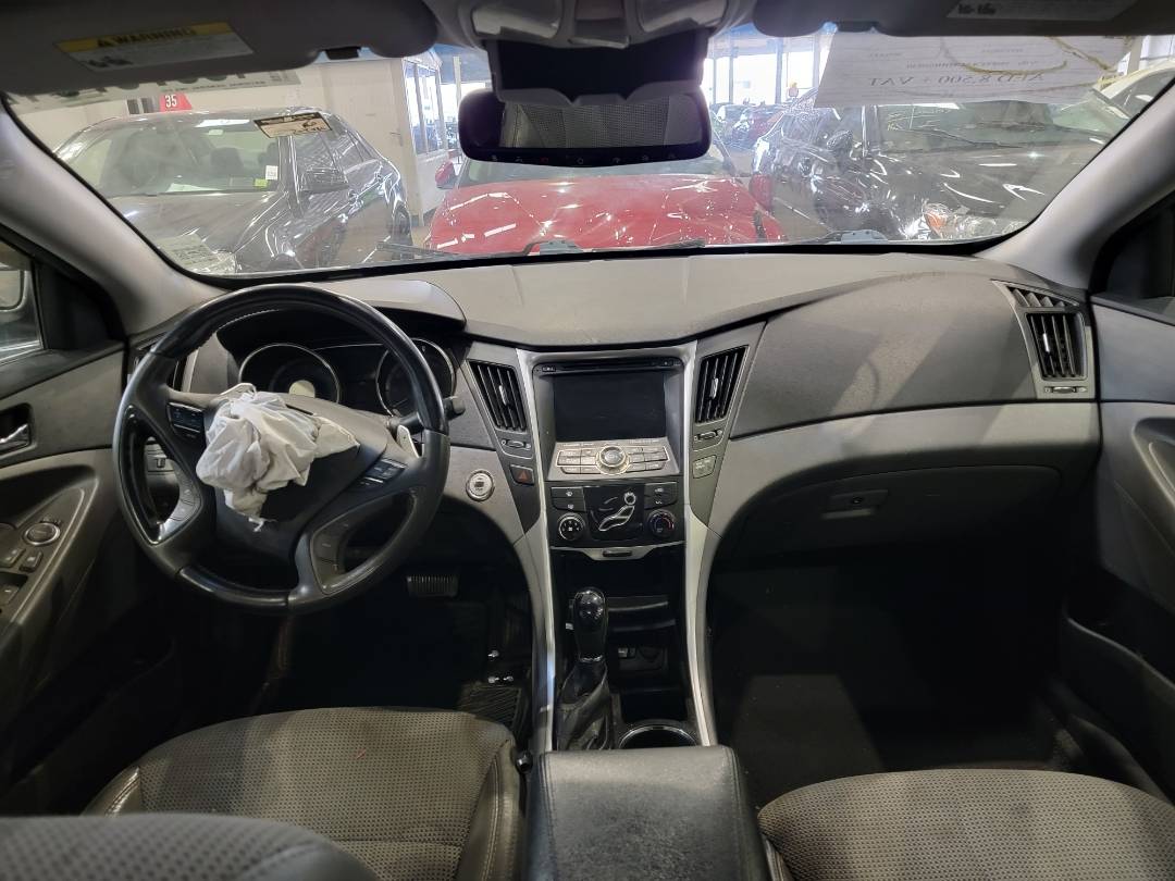 2013 HYUNDAI SONATA — 204765 Miles — Lot H620830 — Main - Marhaba Auctions Used Cars - Image 7
