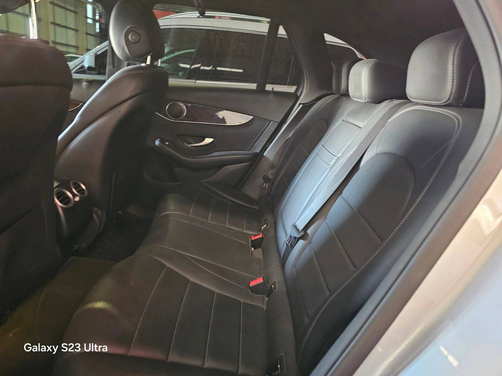 MERCEDES BENZ GLC-300 2021 - Marhaba Auction Used Cars - Image 9
