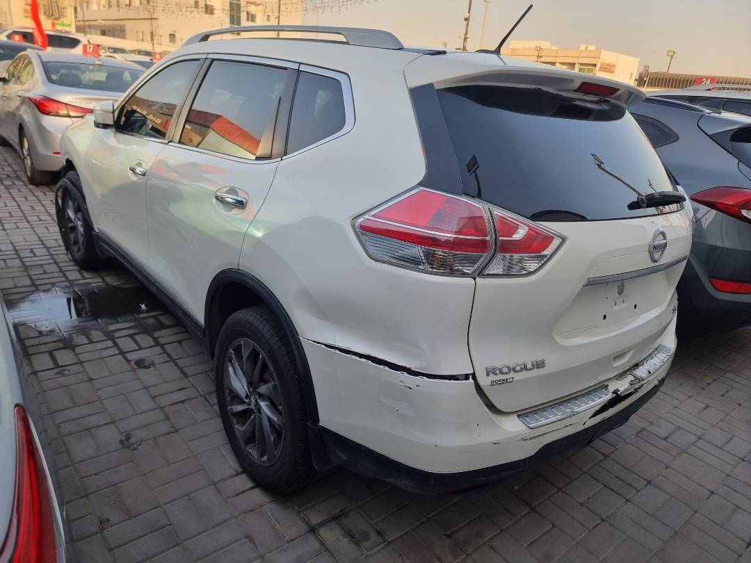 NISSAN ROGUE 2015 - Marhaba Auction Used Cars - Image 4