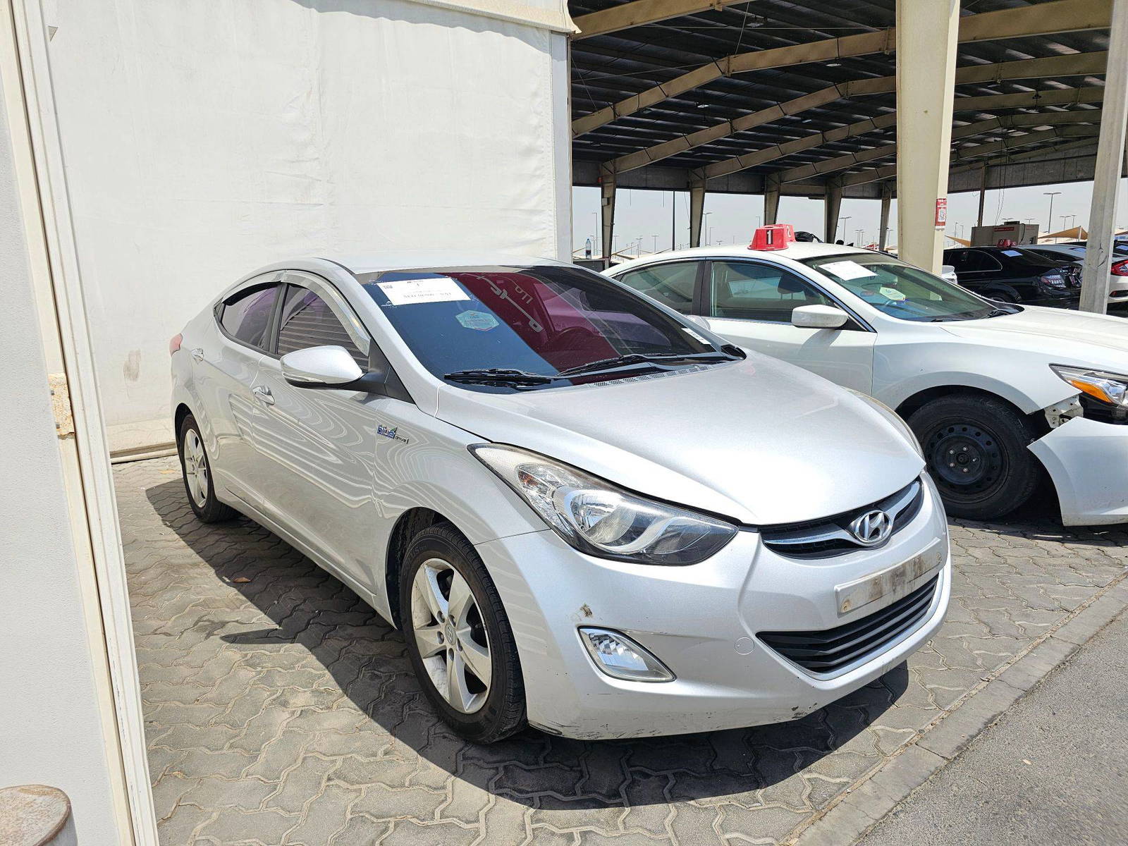 2012 HYUNDAI AVANTE — 175184 KM — Lot 211548 — Souq - Marhaba Auctions Used Cars - Image 4
