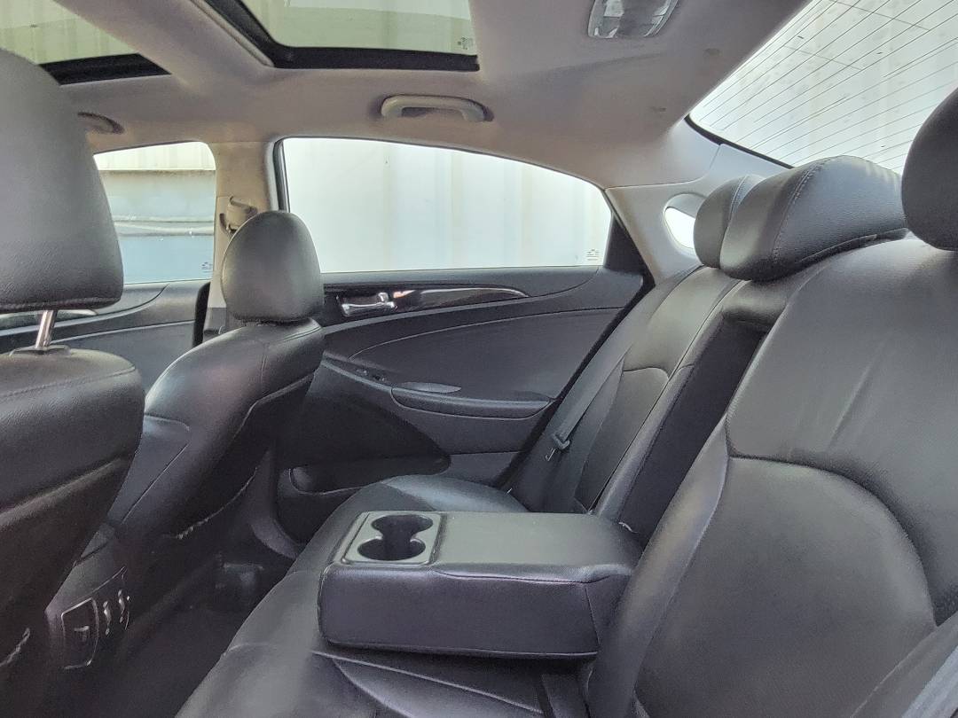 2012 HYUNDAI SONATA — 148781 Miles — Lot CH487131 — Main - Marhaba Auctions Used Cars - Image 6
