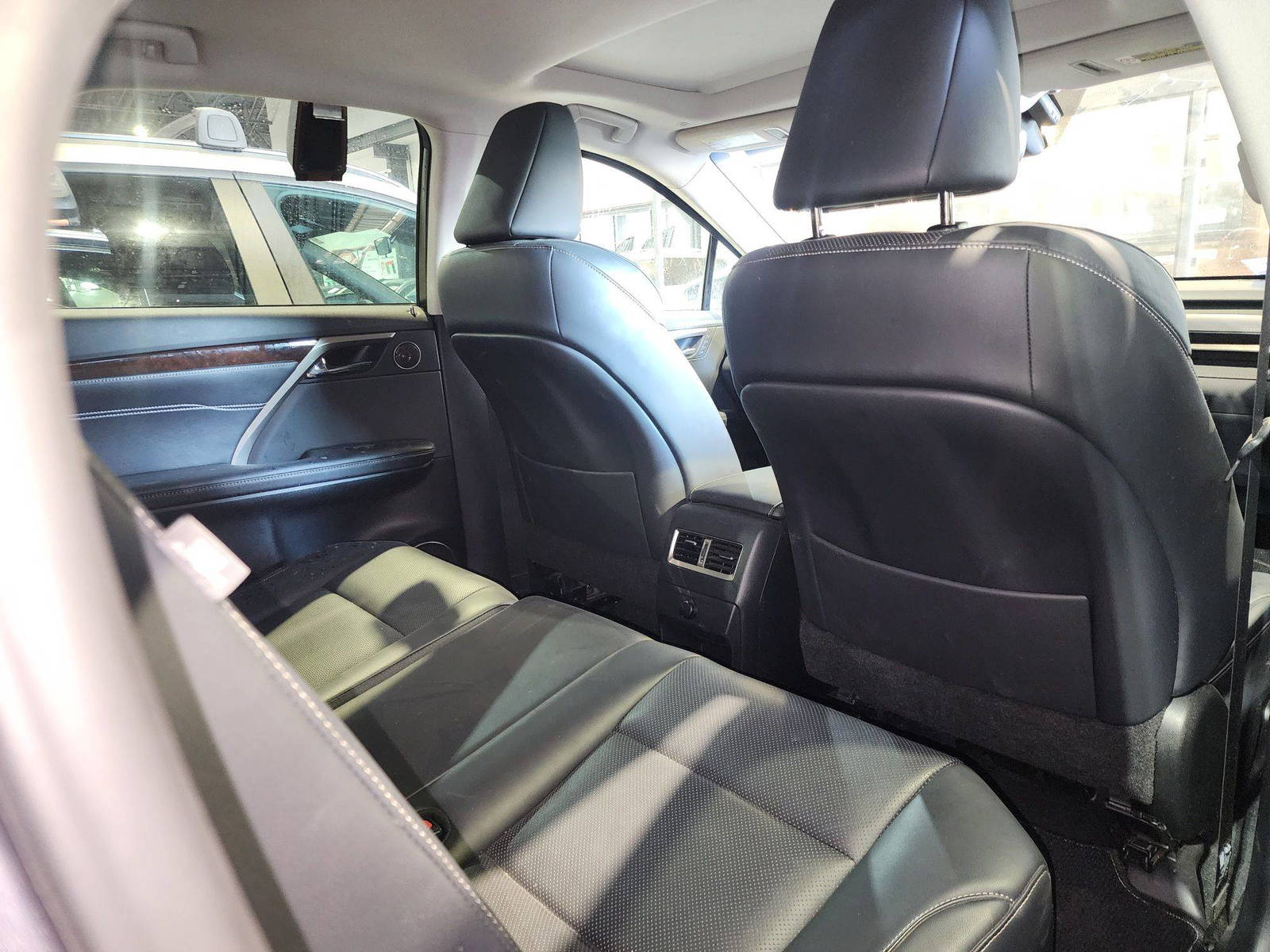 2017 LEXUS RX 350 — 114211 Miles — Lot C048566 — Ind. 12 - Marhaba Auctions Used Cars - Image 8